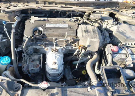 2013 Honda Accord Ex-L z USA, uszkodzony, nr VIN 1HGCR2F81DA157422